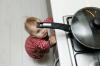 Jak nauczyć dziecko gotować