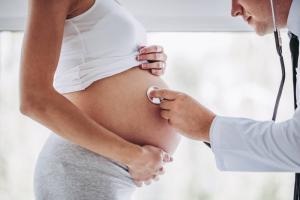 Wewnątrzwątrobowa cholestaza w ciąży: przyczyny, objawy i leczenie