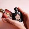 8 ciekawych faktów o perfumach: od zakazu „Opium” na „zjełczałego tłuszczu” w Chanel №5