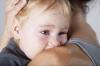 Zapalenie spojówek u dziecka: przyczyny, leczenie i metody zapobiegania