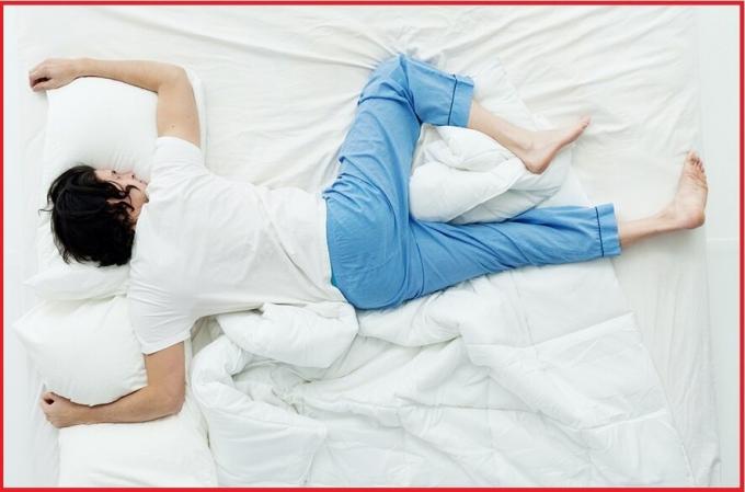 Niewygodnej pozycji ciała podczas snu