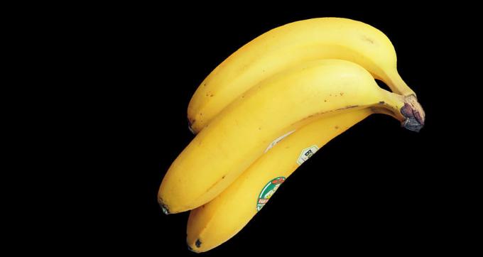 - Banany Banany