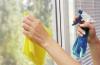 Jak prawidłowo myć okna po obu stronach w mieszkaniu: szczegółowe instrukcje