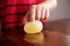 7 domowych eksperymentów z jajkami