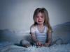 Nocne lęki u dzieci: czy są niebezpieczne i jak pomóc dziecku?
