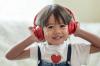 Dr Komarovsky opowiedział, jak wybrać bezpieczne słuchawki dla dziecka