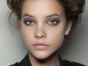 10 trendów kosmetycznych na jesień 2021: jaki makijaż, fryzura i akcesoria będą odpowiednie?