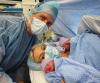 36-letnia córka Chrisa de Burgha urodziła bliźnięta po 14 poronieniach